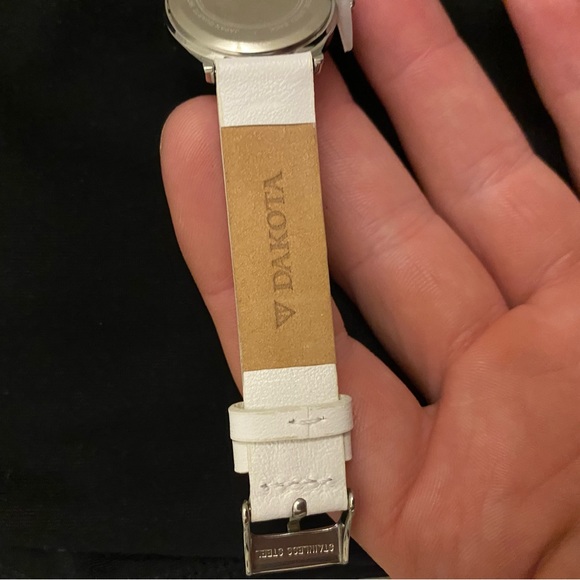 Brand new Dakota Nurses watch - Picture 5 of 6
